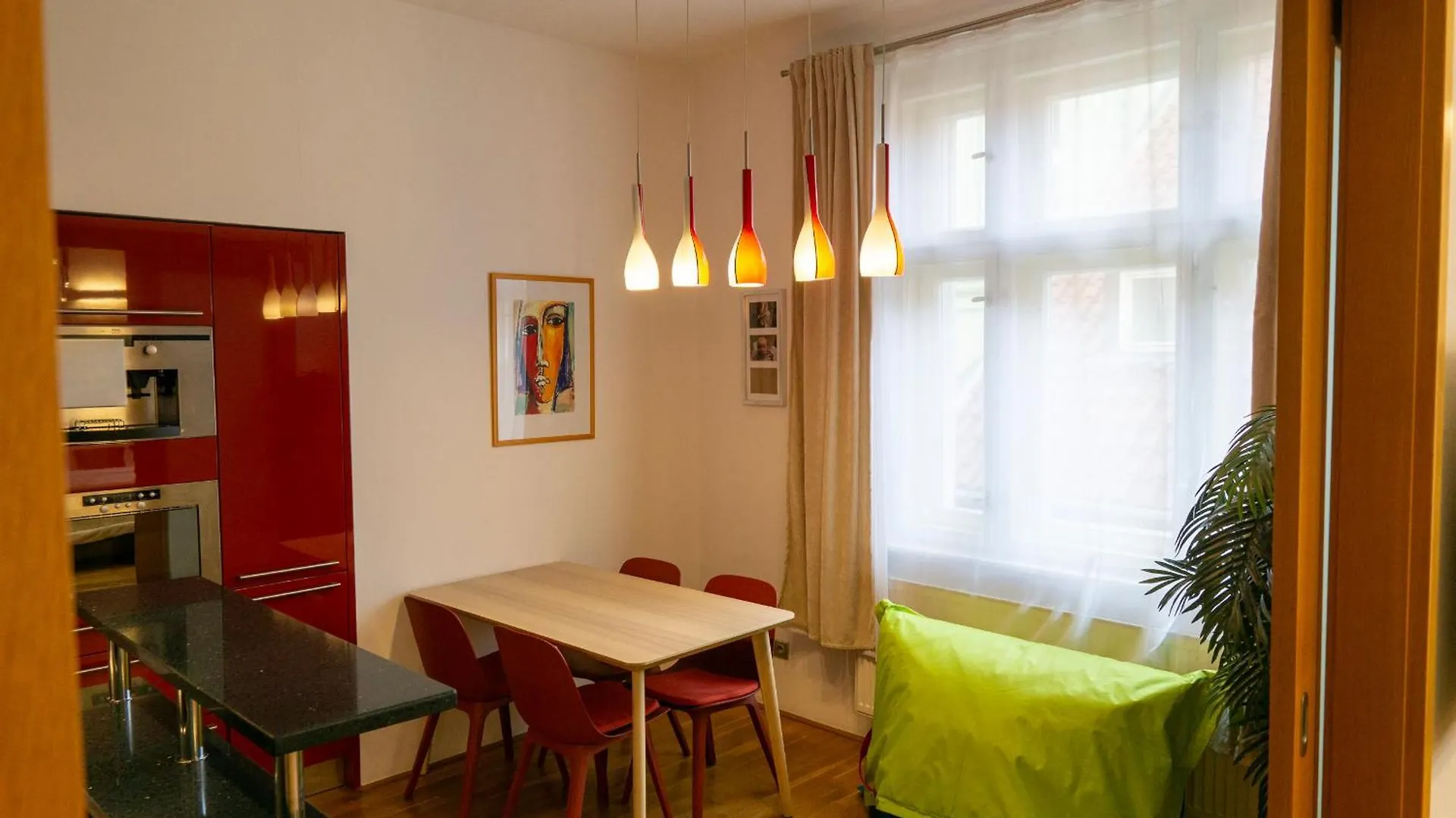 Katerina'S Apartments In Michalska - 3 Min From Old Town Square Prague 0*,  Czech Republic