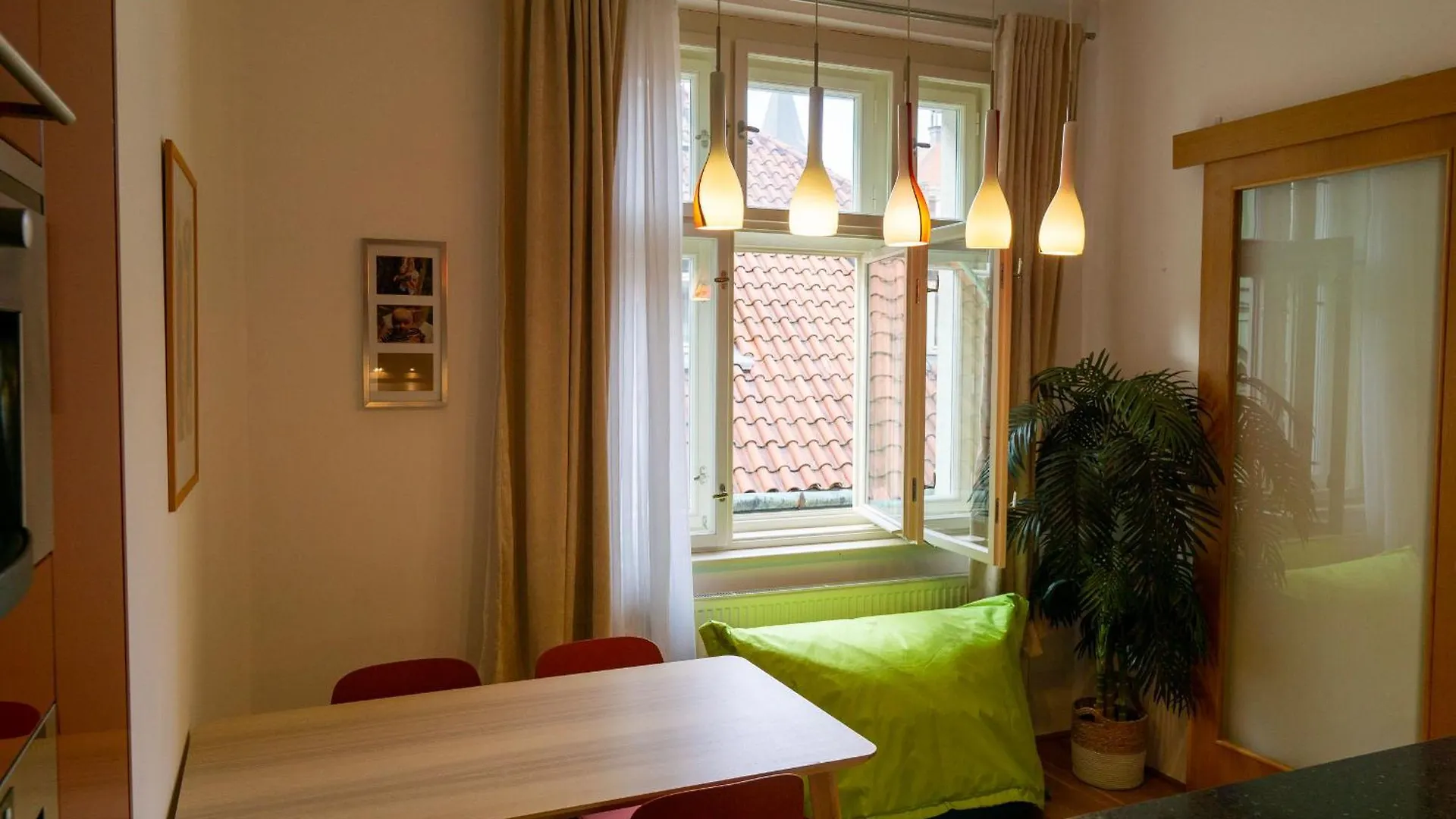 Katerina'S Apartments In Michalska - 3 Min From Old Town Square Prague